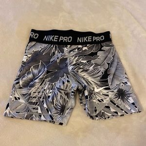 nike pros